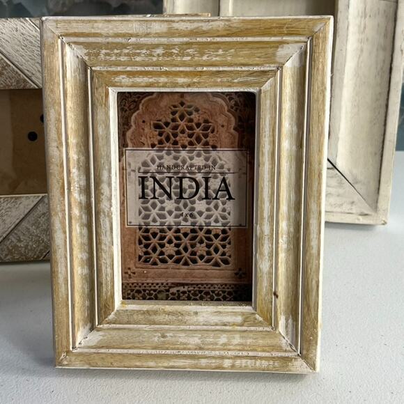 Wooden Picture Frames Distressed Look Set of 3 Different Sizes Farmhouse Cottage - Picture 3 of 16